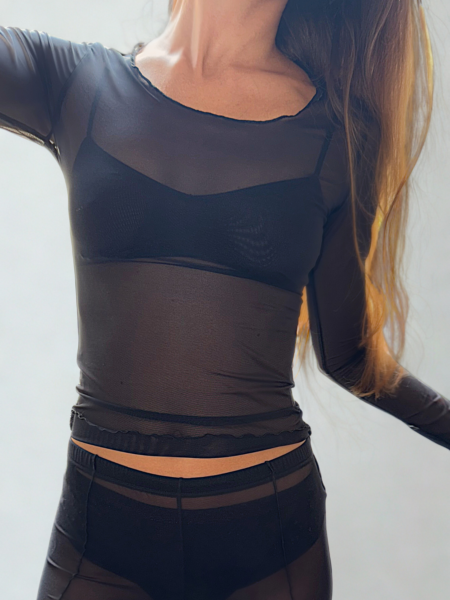 SHEER LONG SLEEVE TOP - NERO