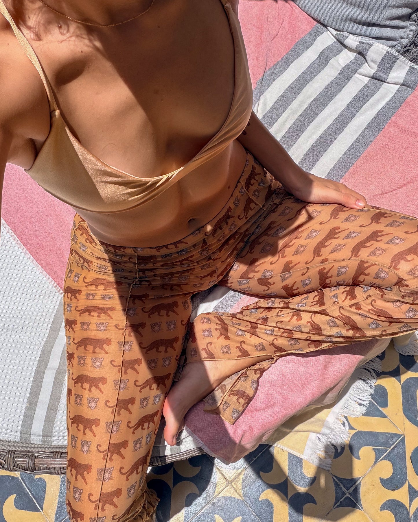SHEER FLAIR PANTS - LEOPARDO sand